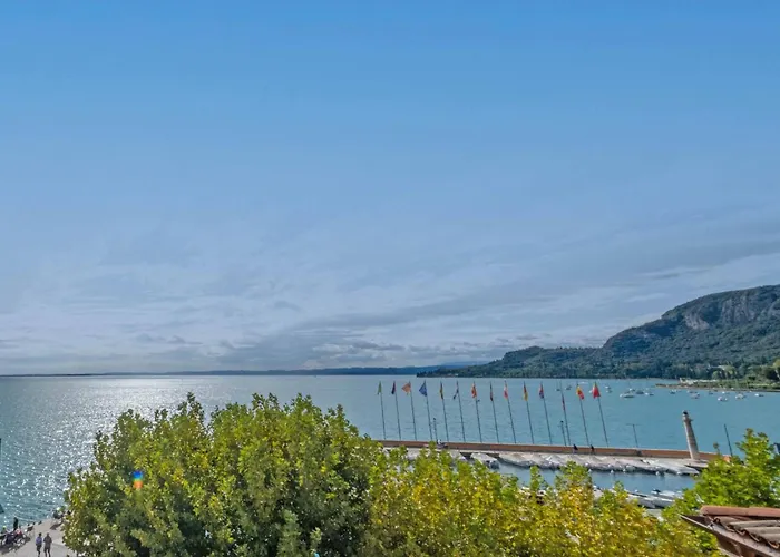 Apartmentsgarda - Baia Del Garda 5
