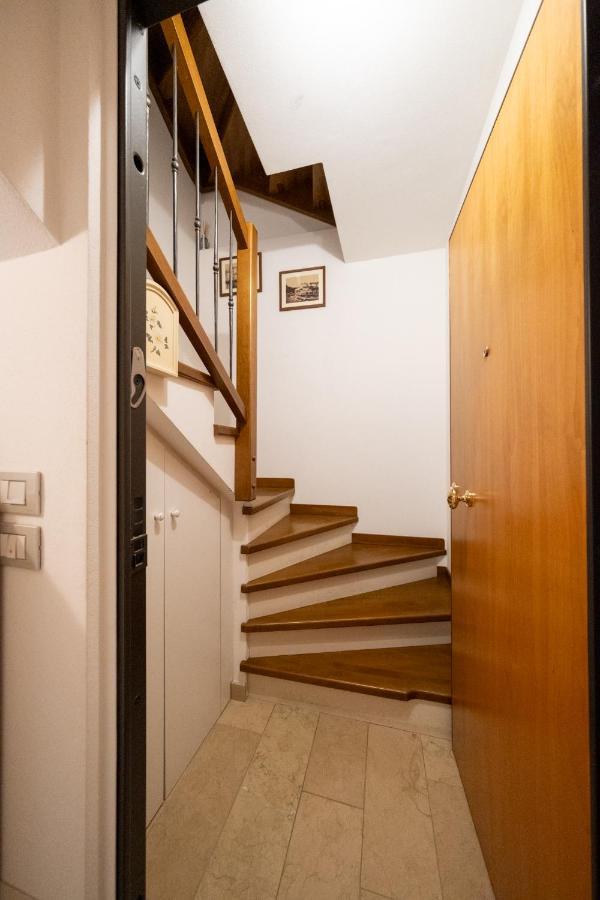 Apartmentsgarda - Baia Del Garda 5 Garda (Verona)